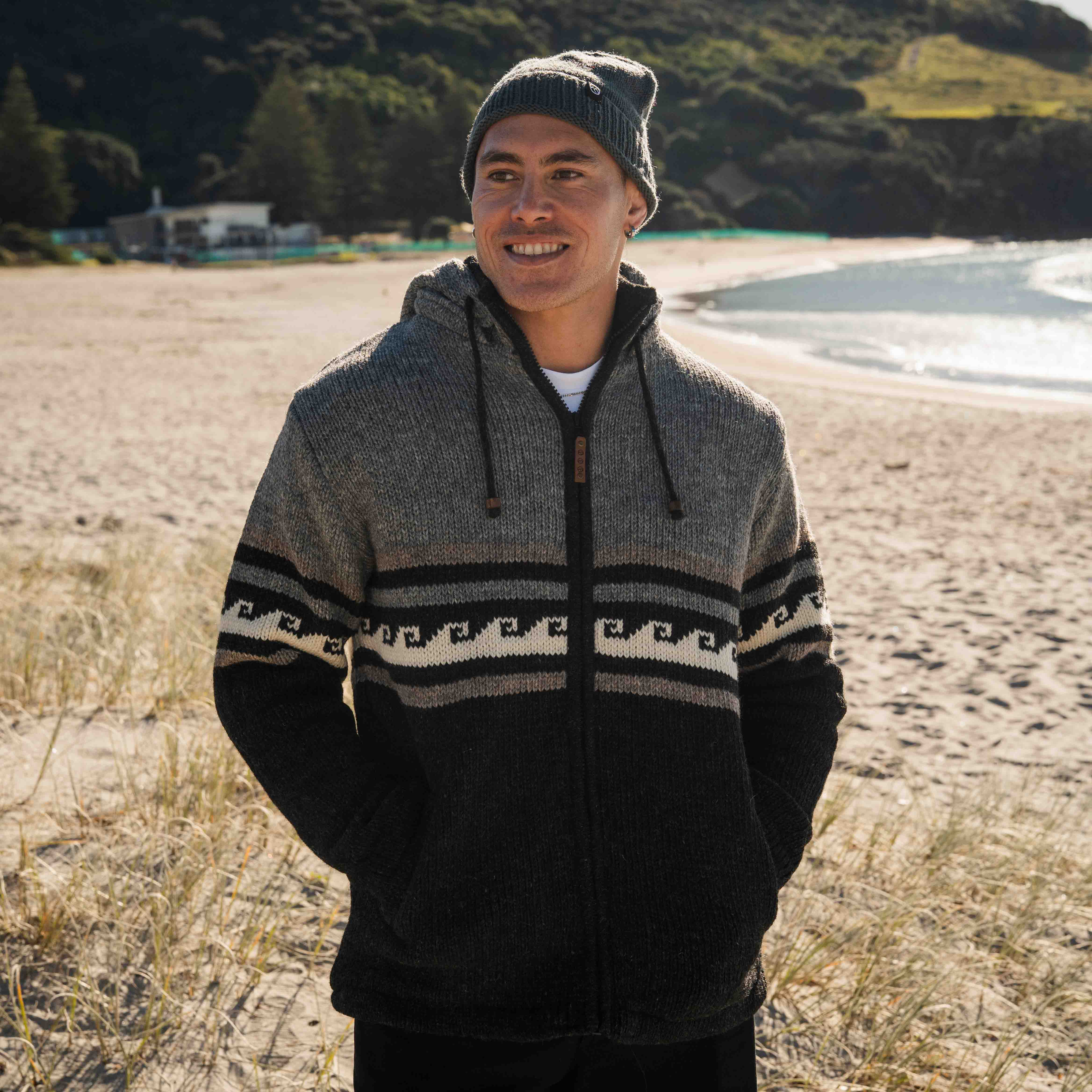Mens Whale Bay NZ Wool Jacket - Charcoal