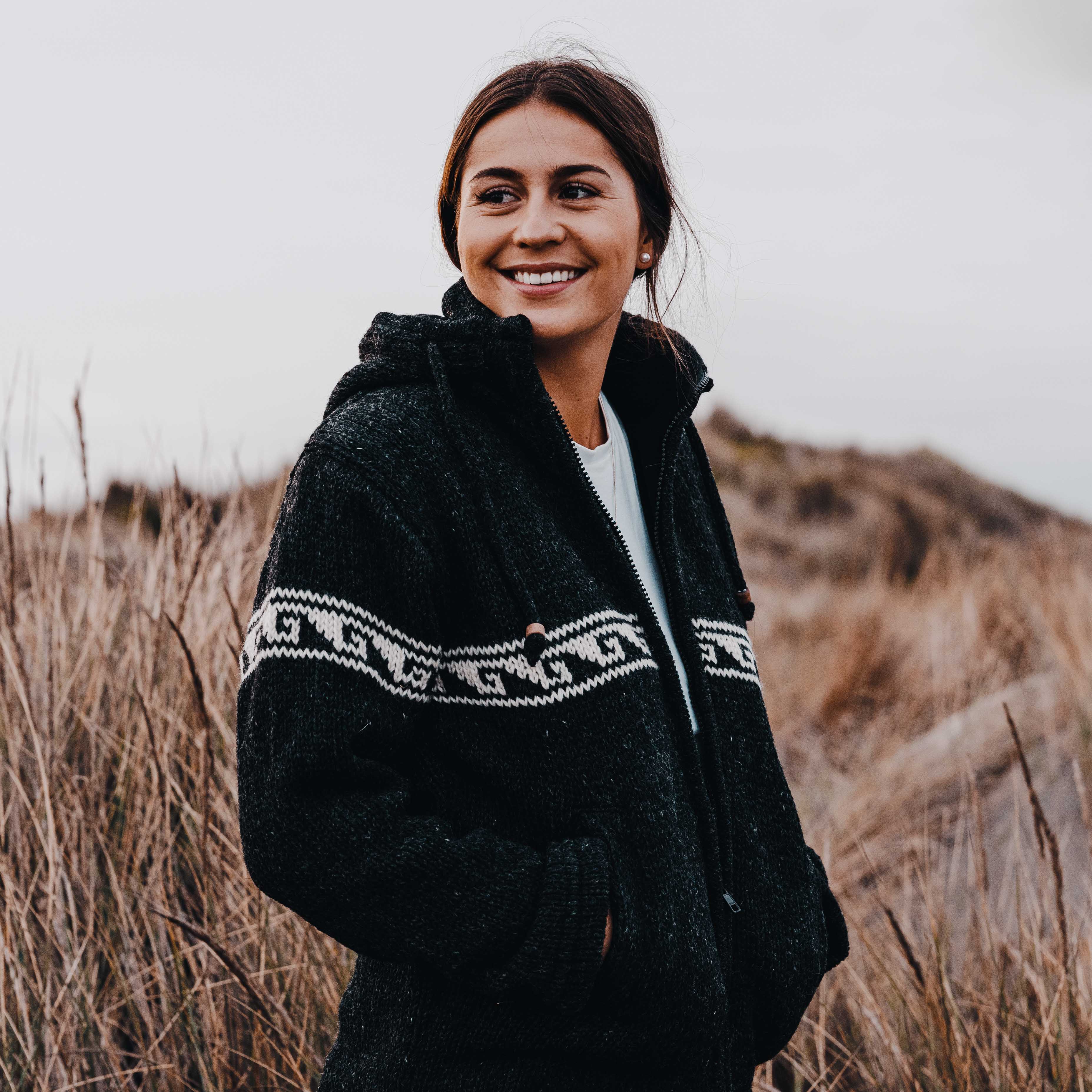 Womens Raglan Wave NZ Wool Jacket - Charcoal